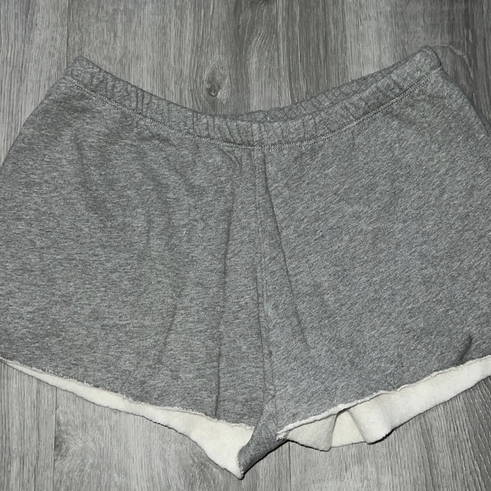 Brandy Melville shorts